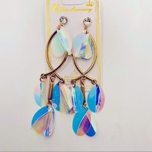 Earrings Blue pastels iridescent Crystal. SO CUTE!